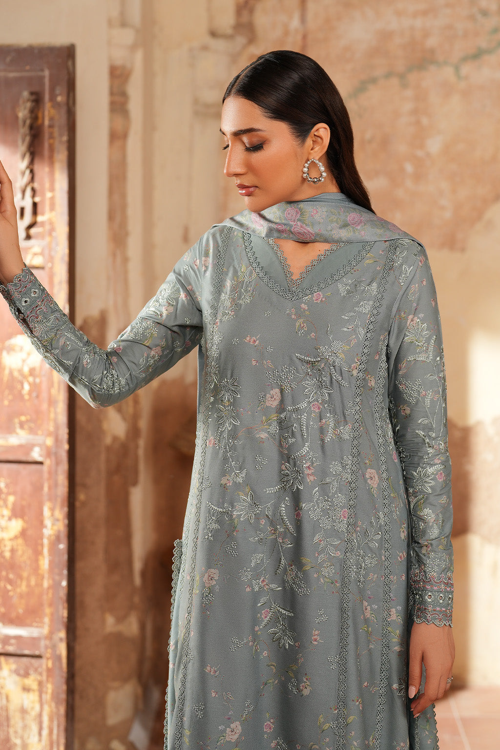 IPF-10 Embroidered Printed Linen