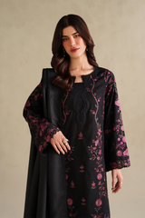 Iznik Winter Chapter '25 | UE-585 Embroidered Khaddar