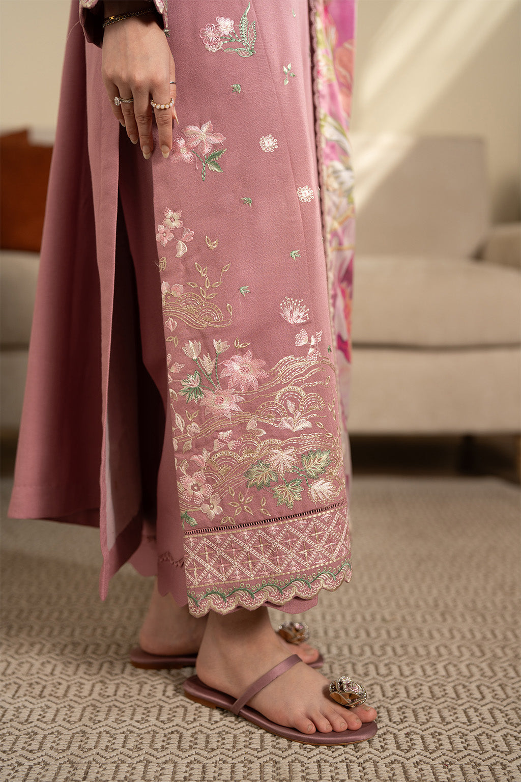 Neeshay | Peonette | Winter Reverie Karandi unstitch Collection