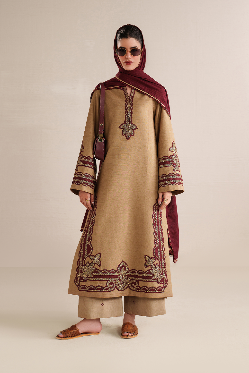 Iznik Winter Chapter '25 | UE-583 Embroidered Khaddar