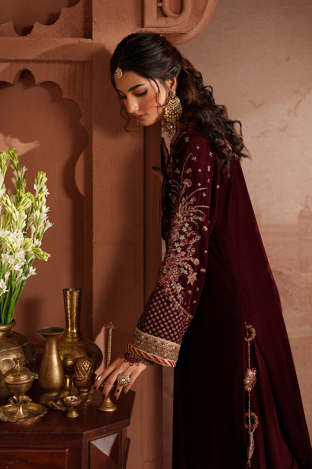 Iznik winter collection 2025 red velvet suit