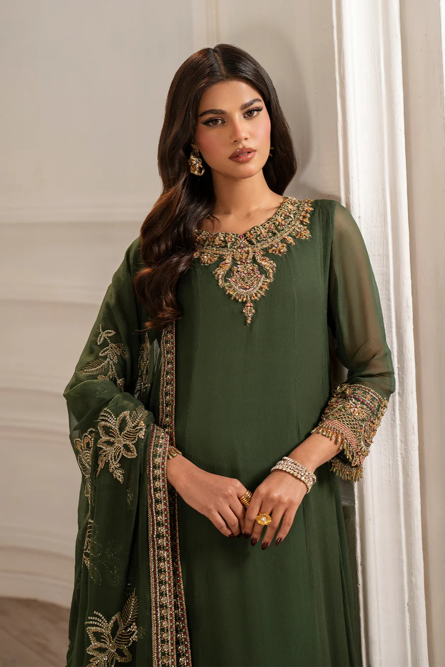 Iznik | Luxury Formal | UE-416 Embroidered Chiffon