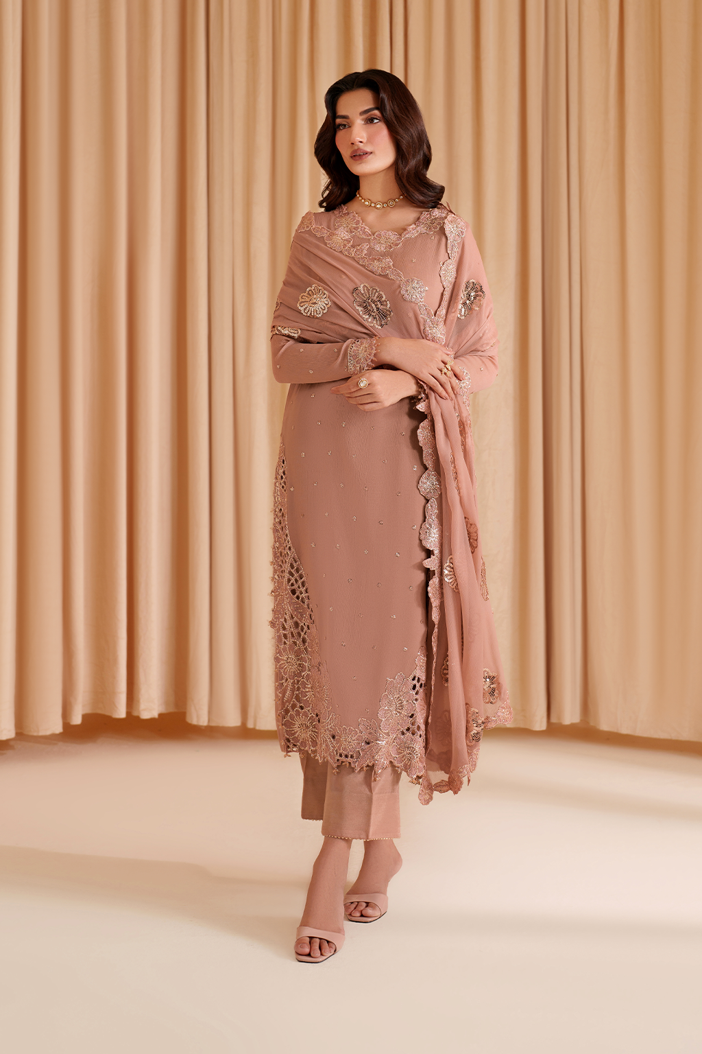 Chinon Chiffon Collection By Iznik CC-74