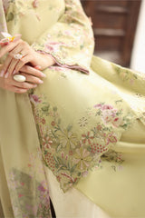 Iznik | UE-523 | Exclusive Lawn