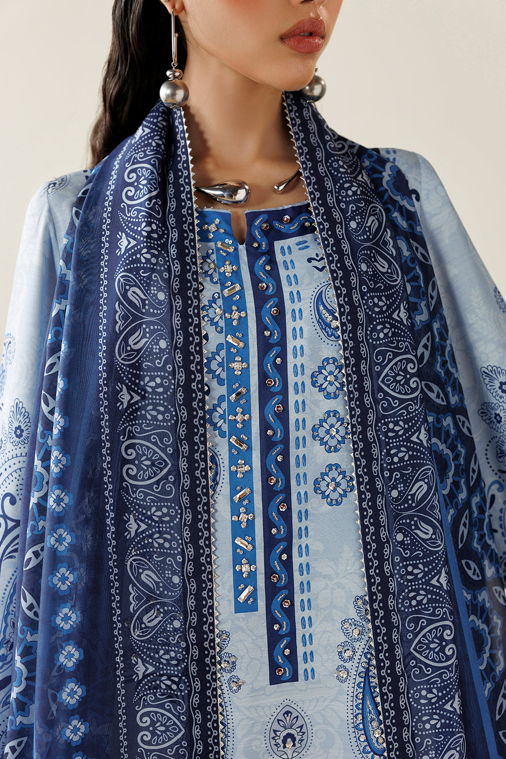 Jazmin Orlina Rawsilk '26 | HANDWORK RAW SILK OR26-D02