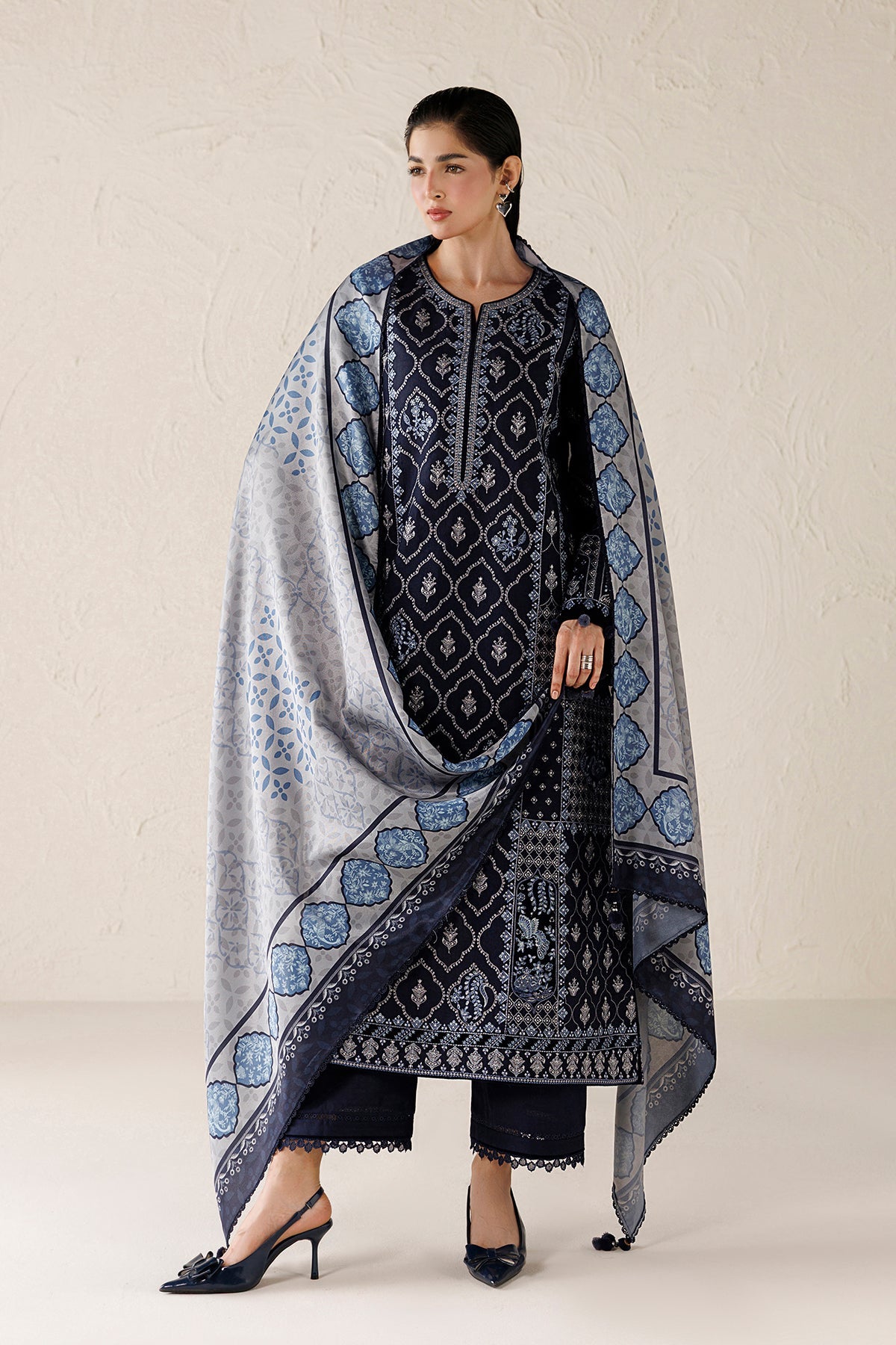 Jazmin - Winter Drop Vol II - UW-0251