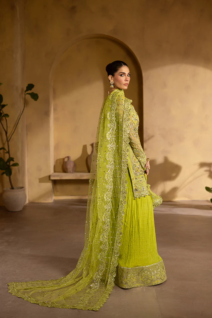 Emaan Adeel | BERYL | Regalia Formals