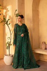 Emaan Adeel | IVYEN | Regalia Formals