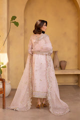 Emaan Adeel | VELOURA | Regalia Formals