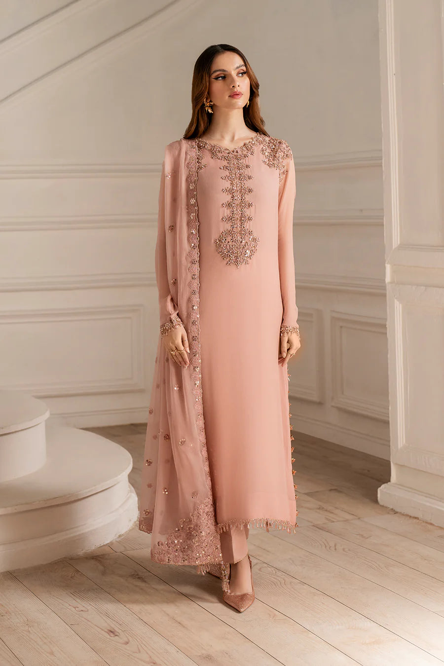 Iznik | Luxury Formal | UE-479 Embroidered Chiffon