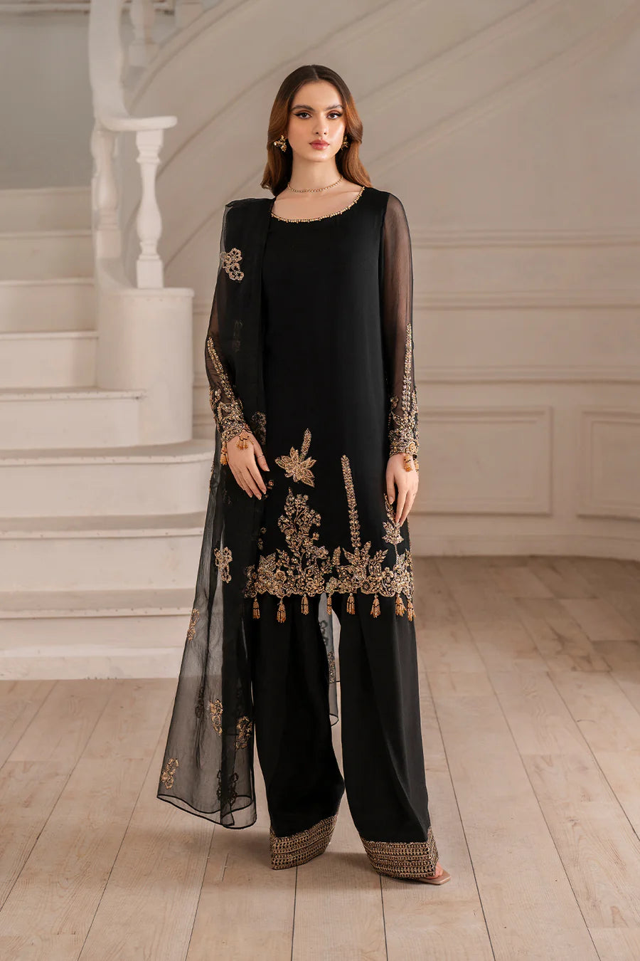 Iznik | Luxury Formal | UE-417 Embroidered Chiffon