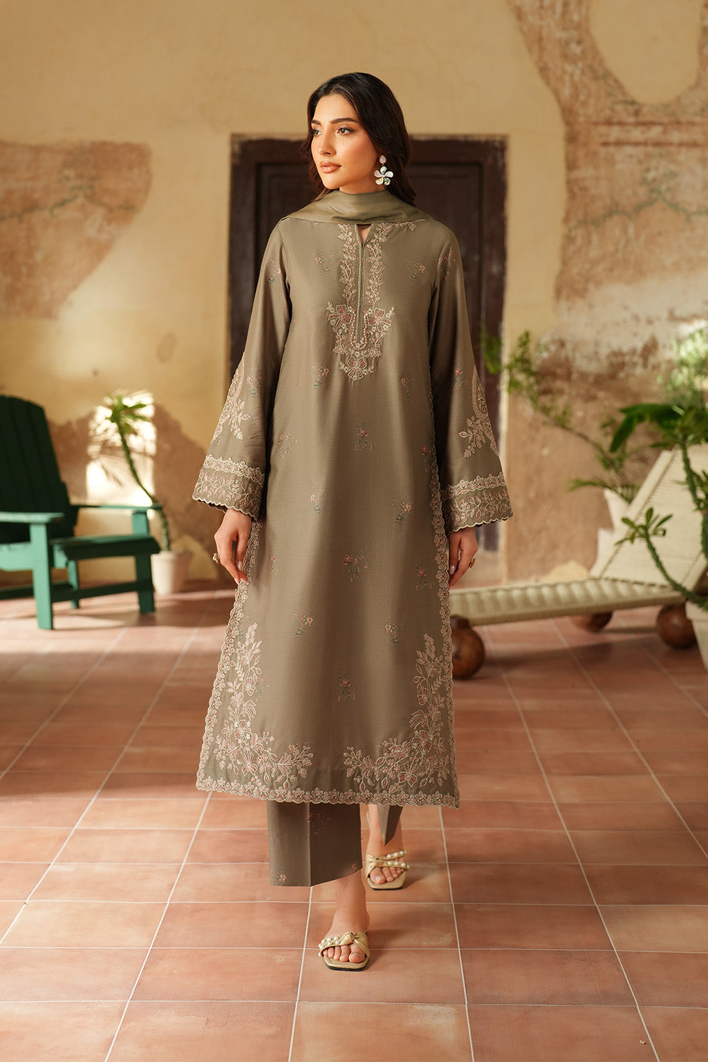 IPF-02 Embroidered Printed Linen