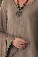 Saadia Asad D3 A - Cashmere Taupe 04