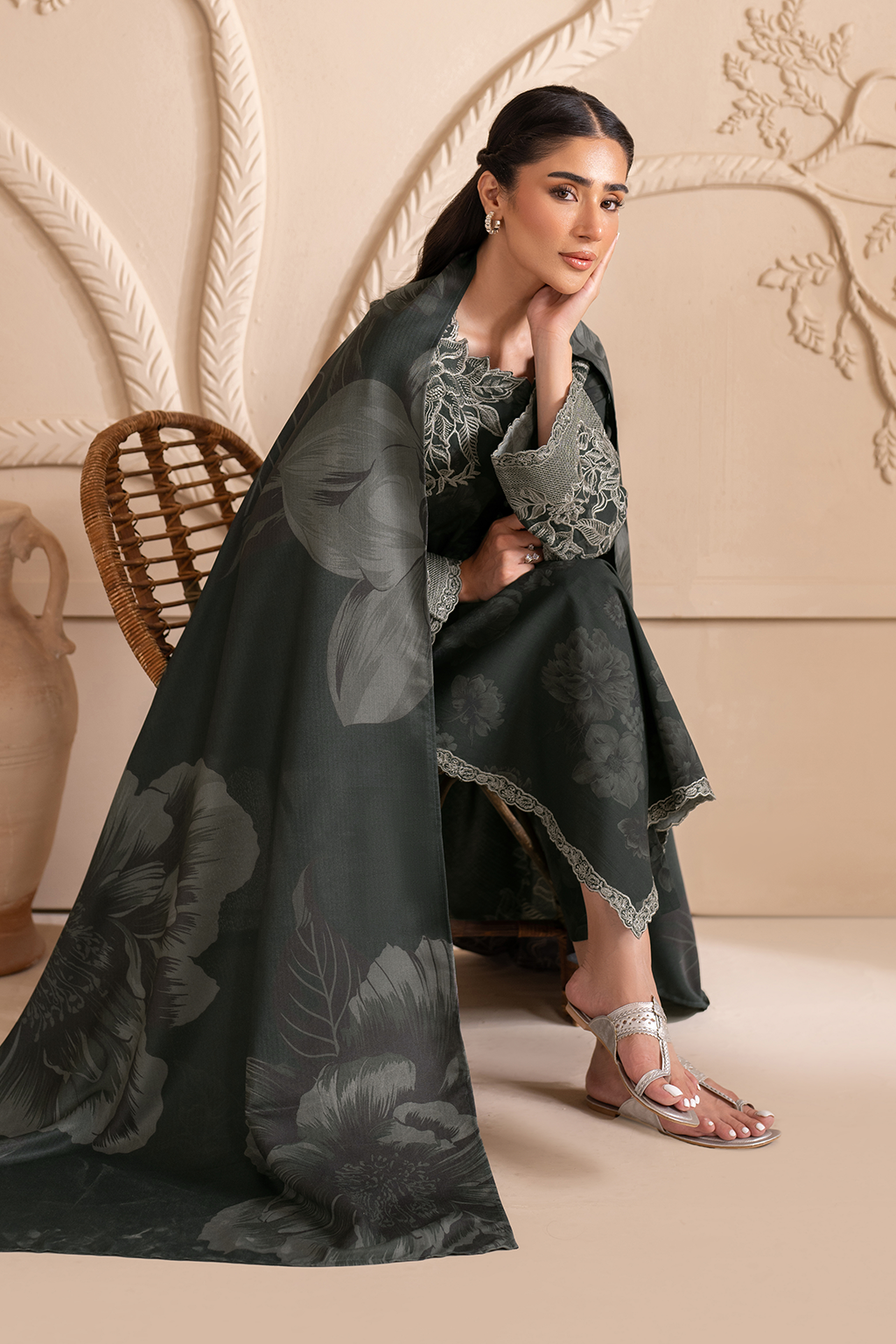 Online Exclusive Winter Collection'24 By Iznik UE-337