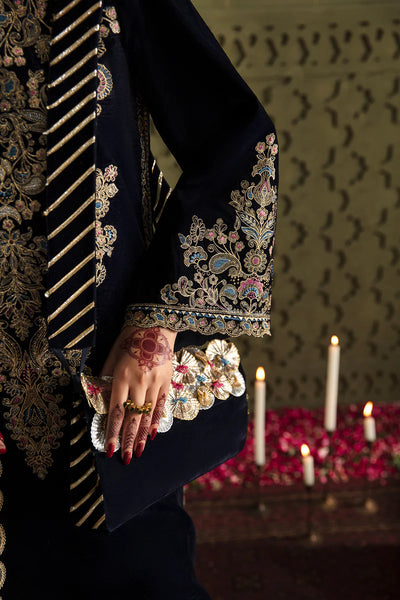 Jahan Ara Luxury Velvet Collection '23 By Baroque EMBROIDERED VELVET UF-463