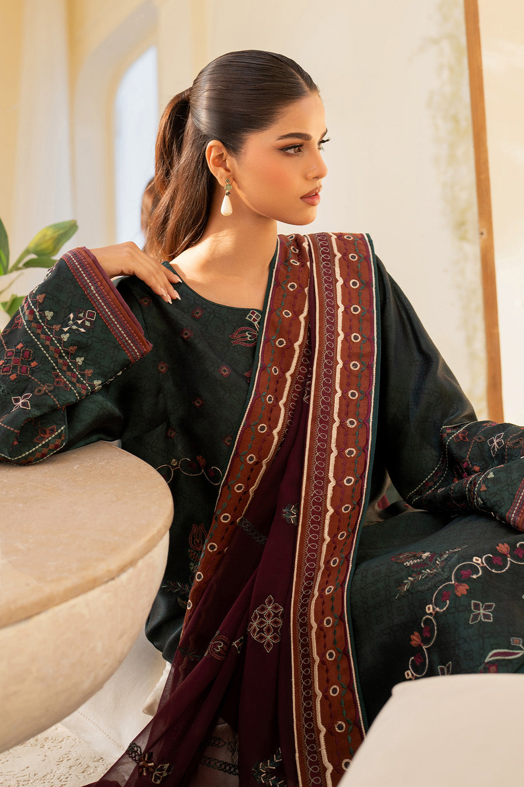 Iznik | Printed Formal | UE-435 Embroidered Pure Jacquard Silk