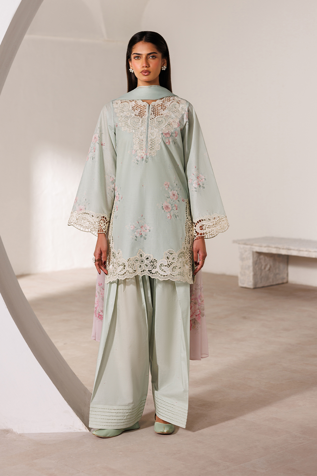 Iznik Summer Collection '26 | UE-633 Printed Lawn