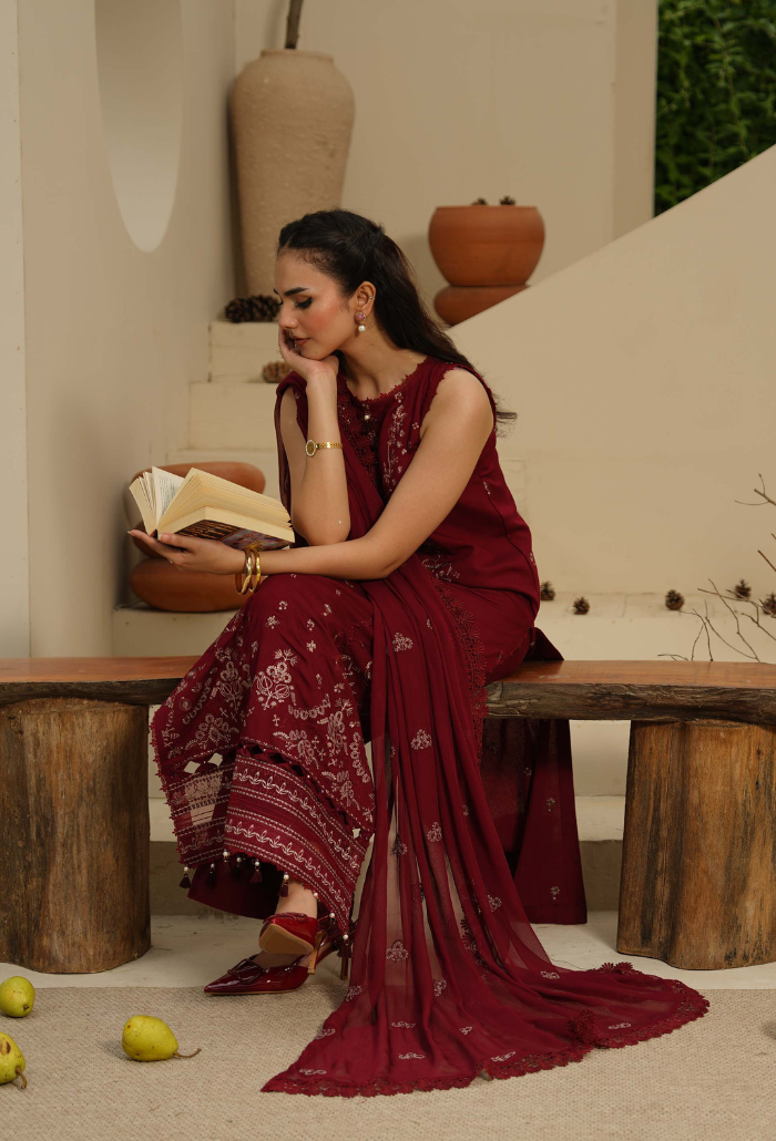 Mushak by HumDum | D01 | 3PC Embroidered Lawn Suit