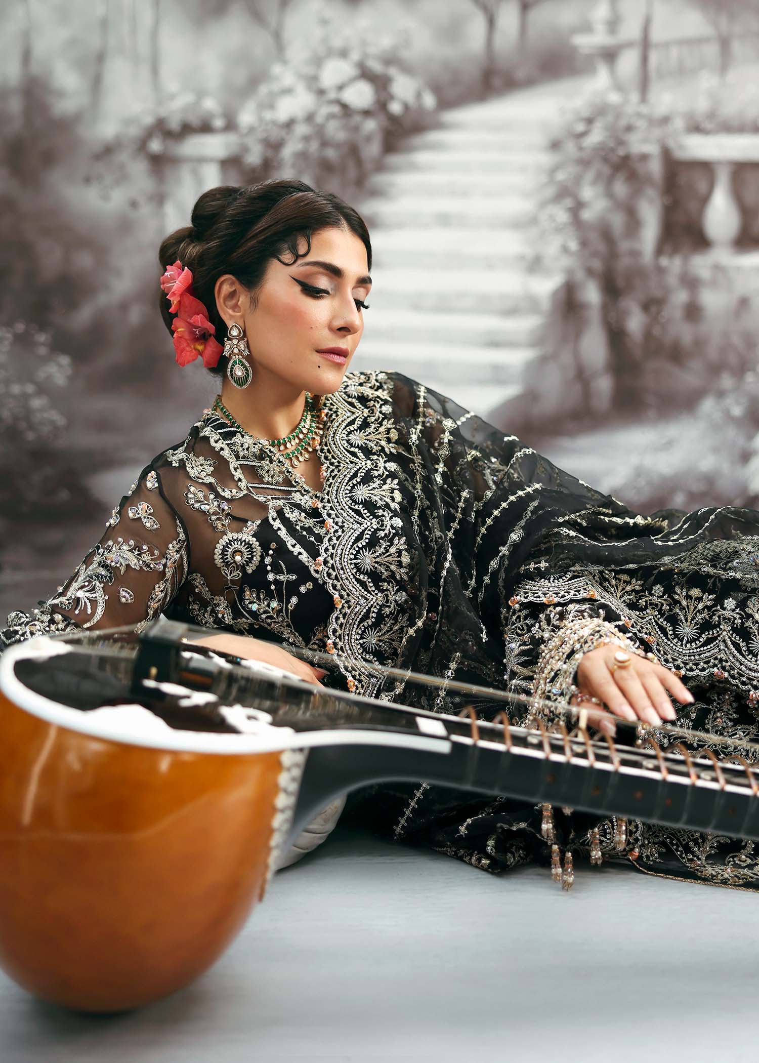 Kanwal Malik Maahi Festive Onyx Noir luxury unstitched black dress with hand-embellished organza, intricate embroidery, and elegant sequin details.