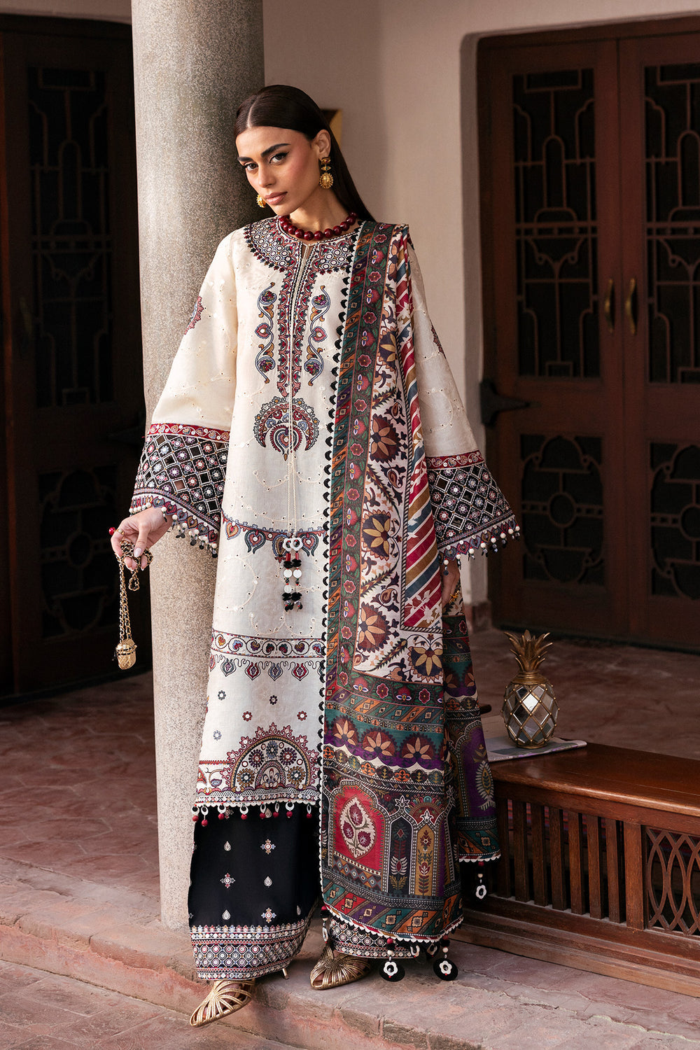 Jazmin Shahkaar Luxury Eid Lawn SS'26 | Embroidered Luxury Lawn SL26-D02