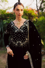 Nureh Maya Velvet Collection | NW-118