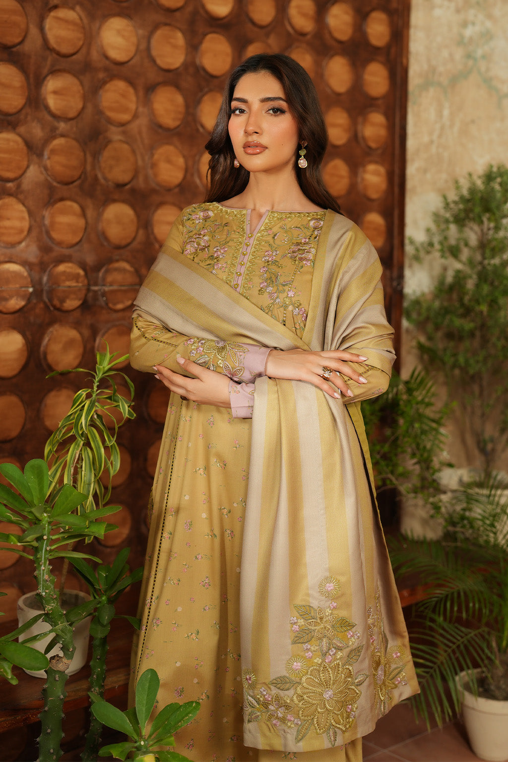 IPF-04 Embroidered Printed Linen