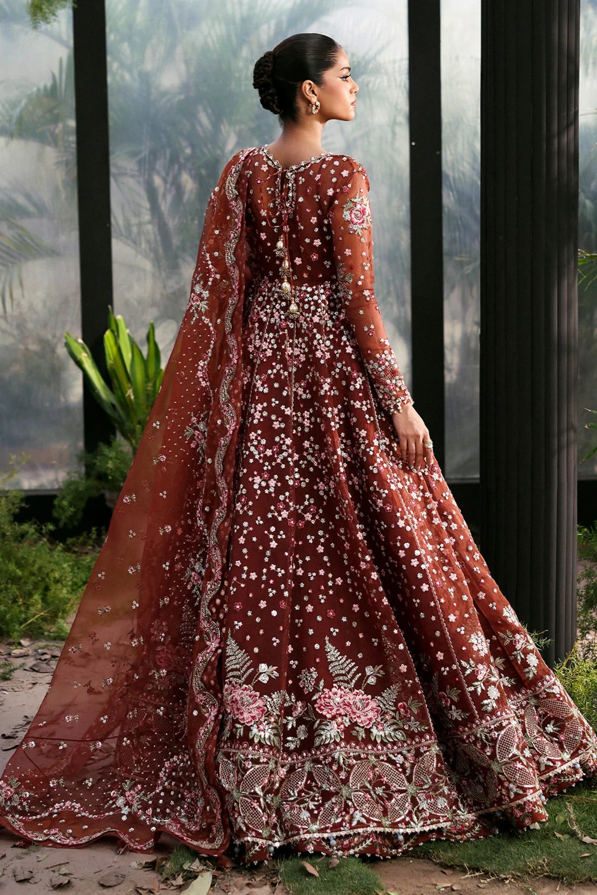 Afrozeh | Shale | La Fuchsia'25