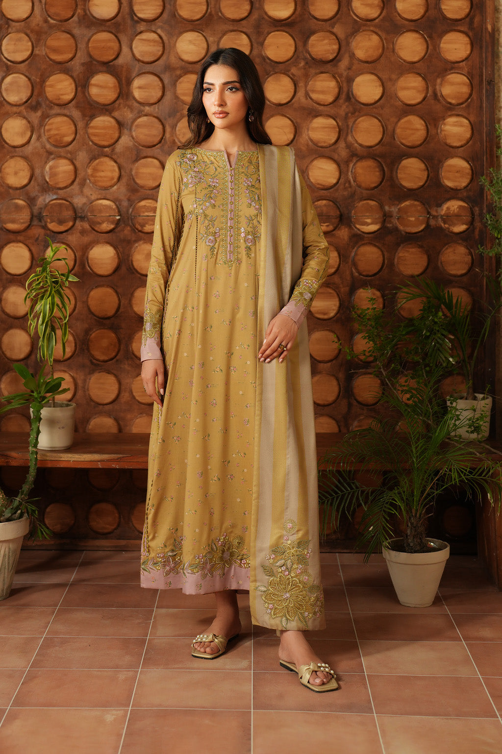 IPF-04 Embroidered Printed Linen