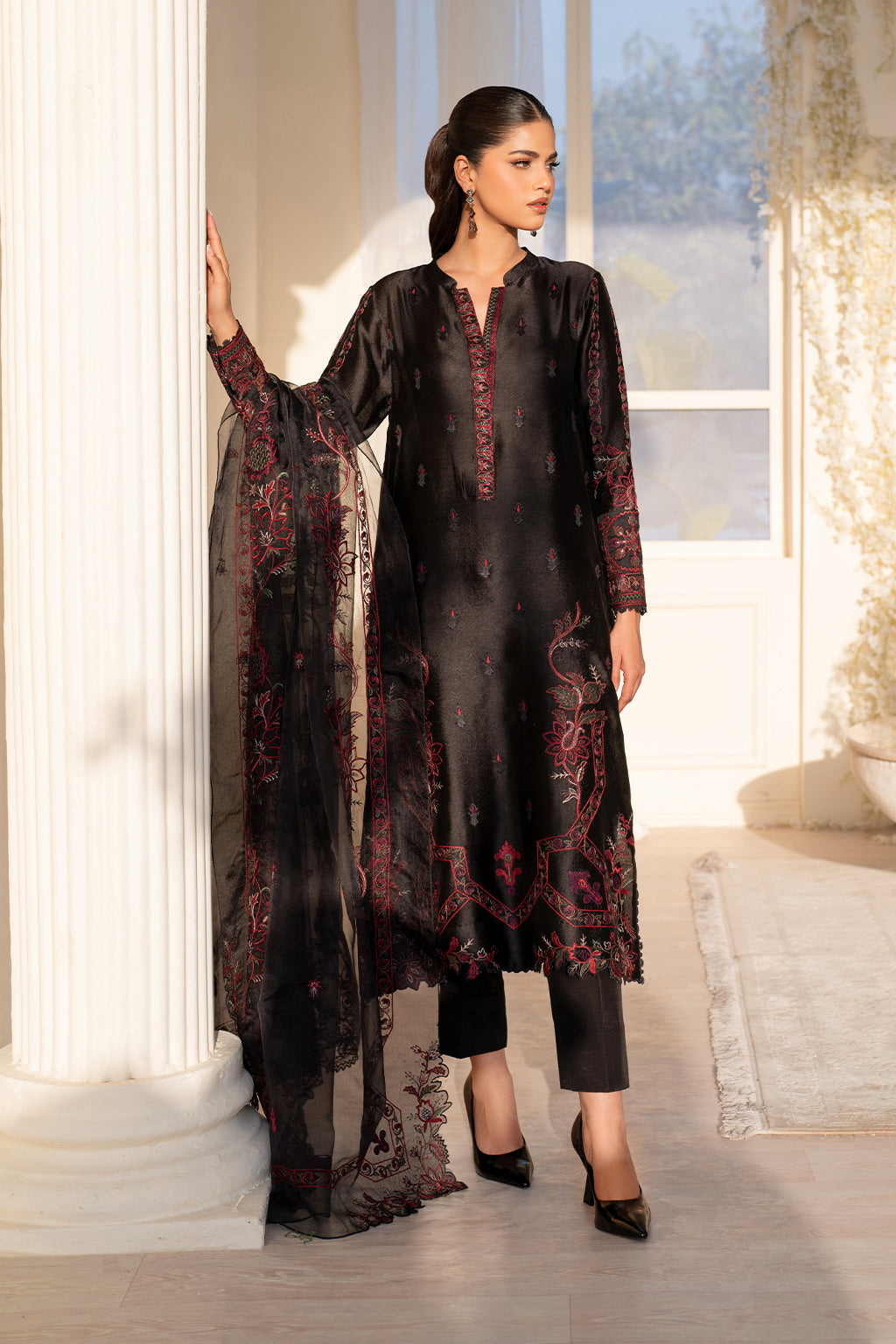 Iznik | Printed Formal | UE-434 Embroidered Pure Jacquard Silk