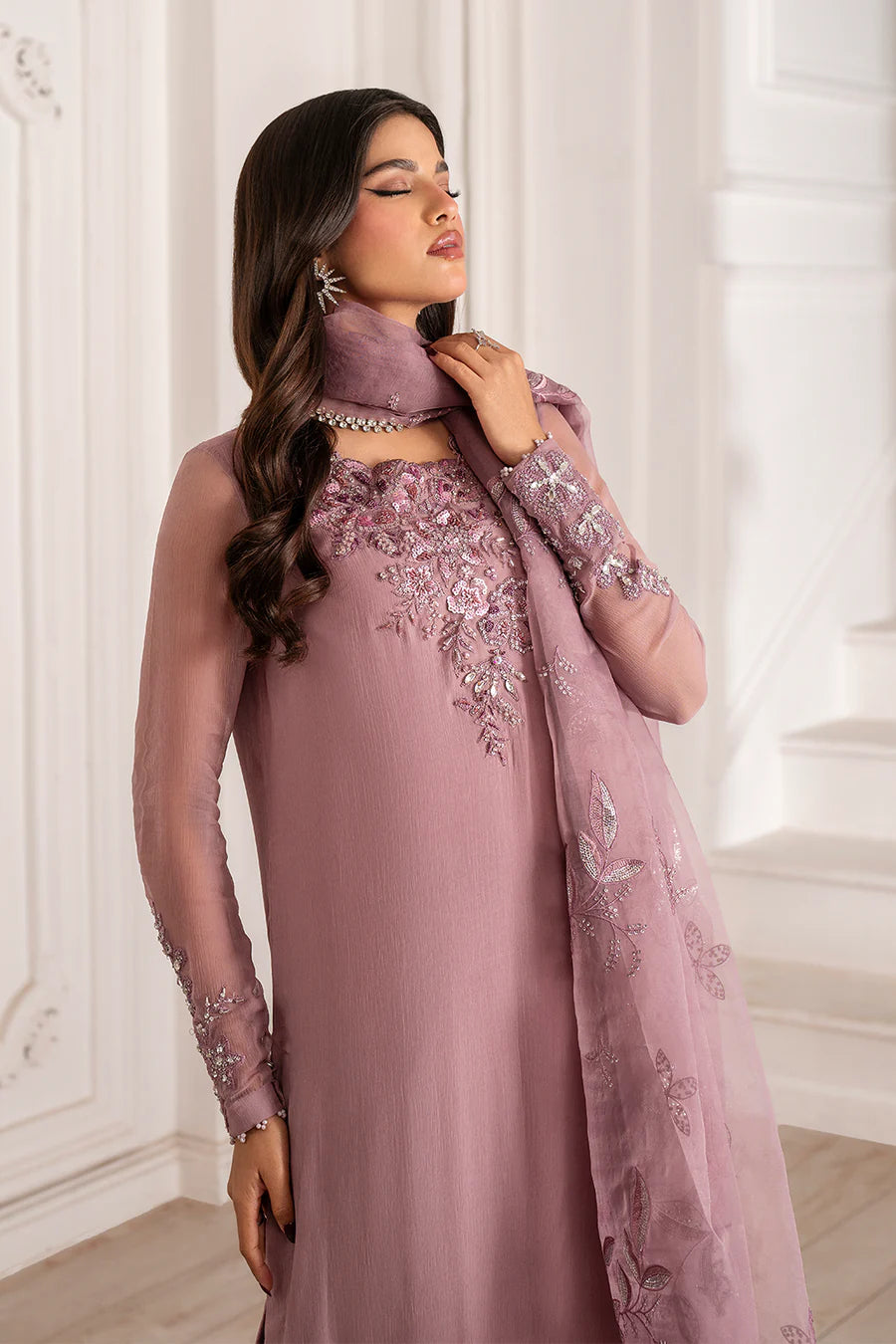 Iznik | Luxury Formal | UE-418 Embroidered Chiffon