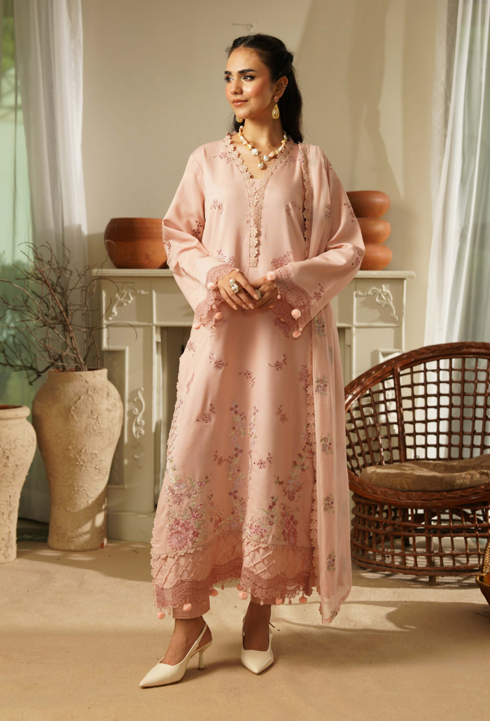 Mushak by HumDum | D09 | 3PC Embroidered Lawn Suit