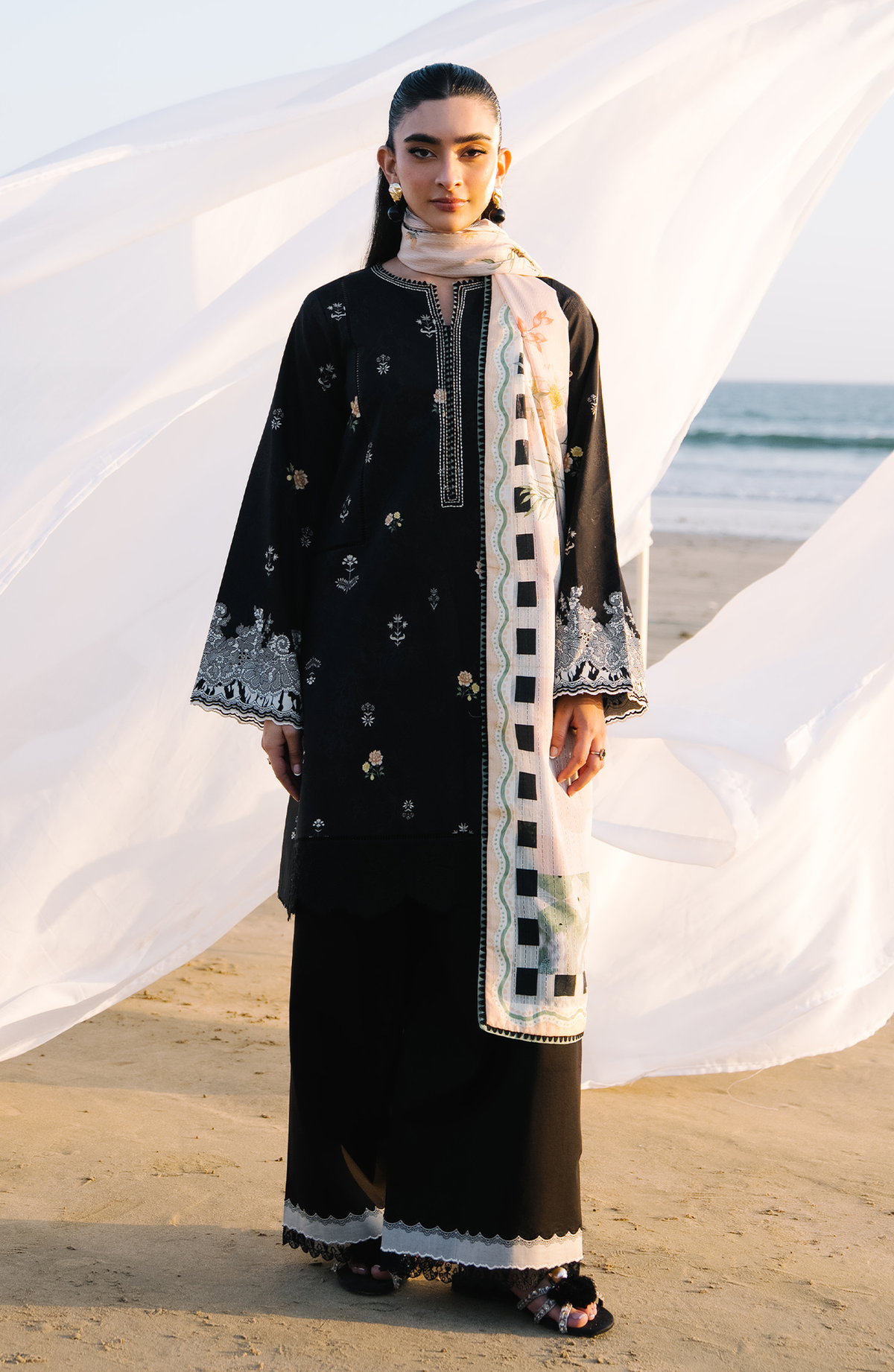 Afsanah By Seran | Esma