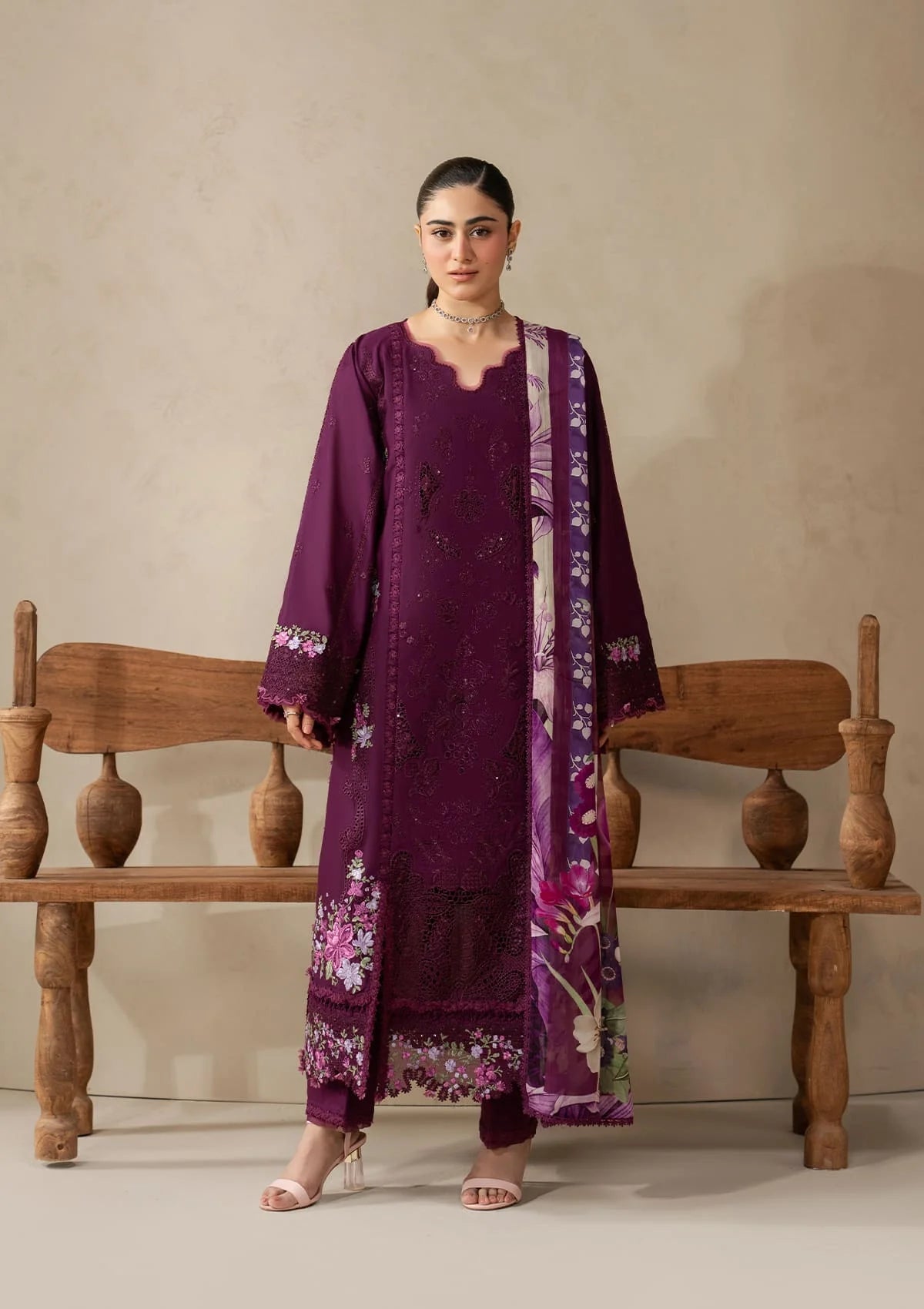 Elaf E-CRAFT - CHIKANKARI LAWN WITH CHIFFON DUPATTA '26 | EHC-2B CASSIS