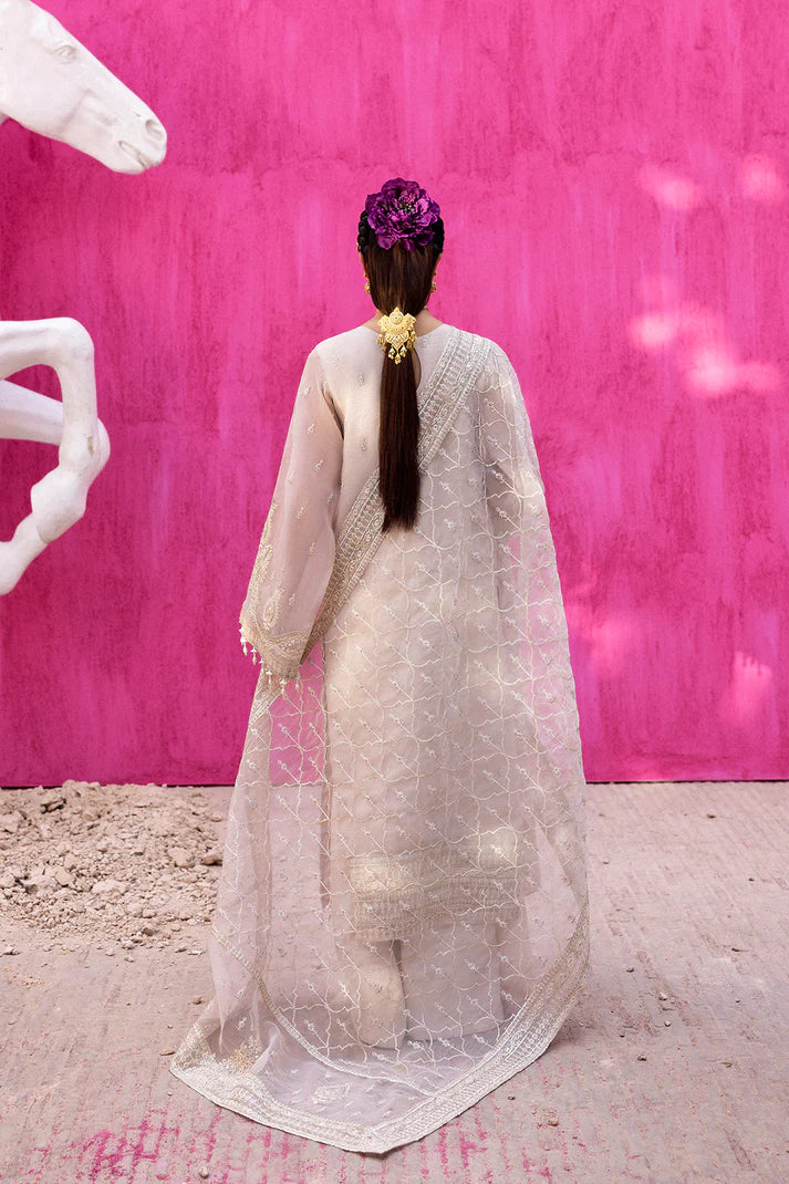Emaan Adeel | LUMESSE | Empress Wedding Formals'25