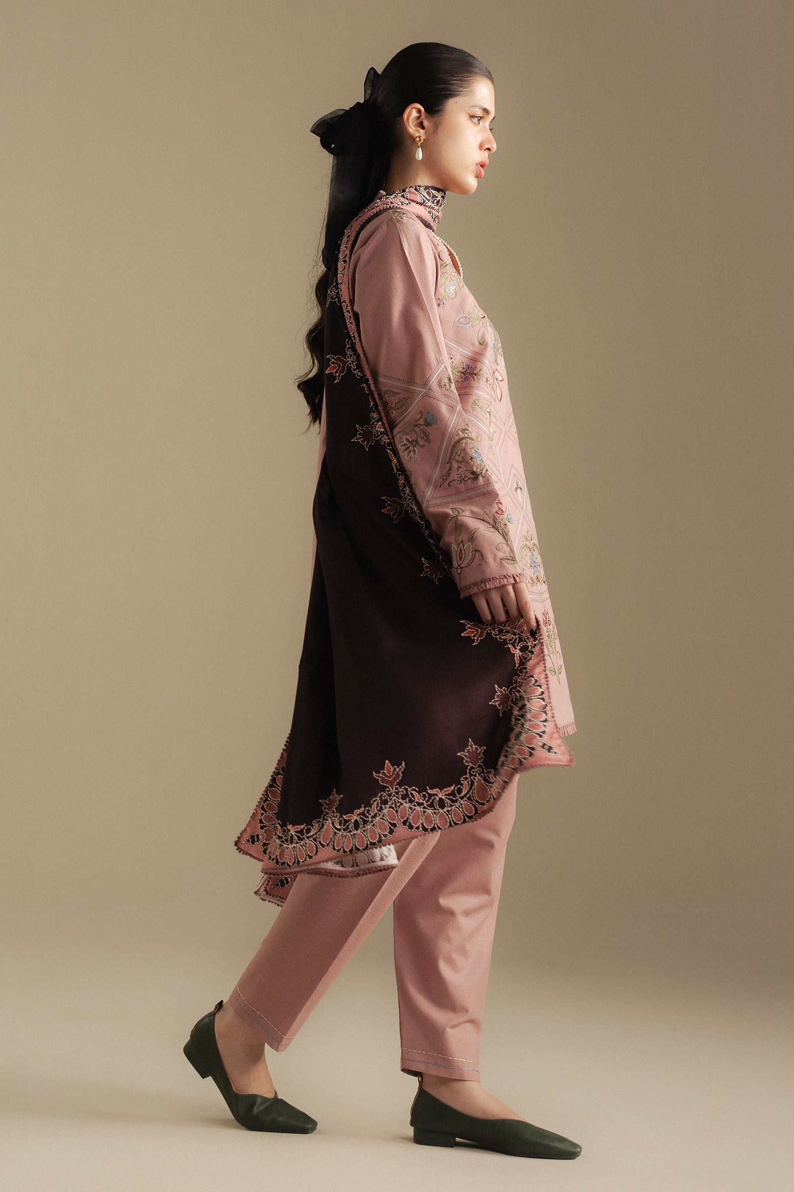 Zara Shahjahan |Coral-4A | COCO WINTER / Unstitched /2025