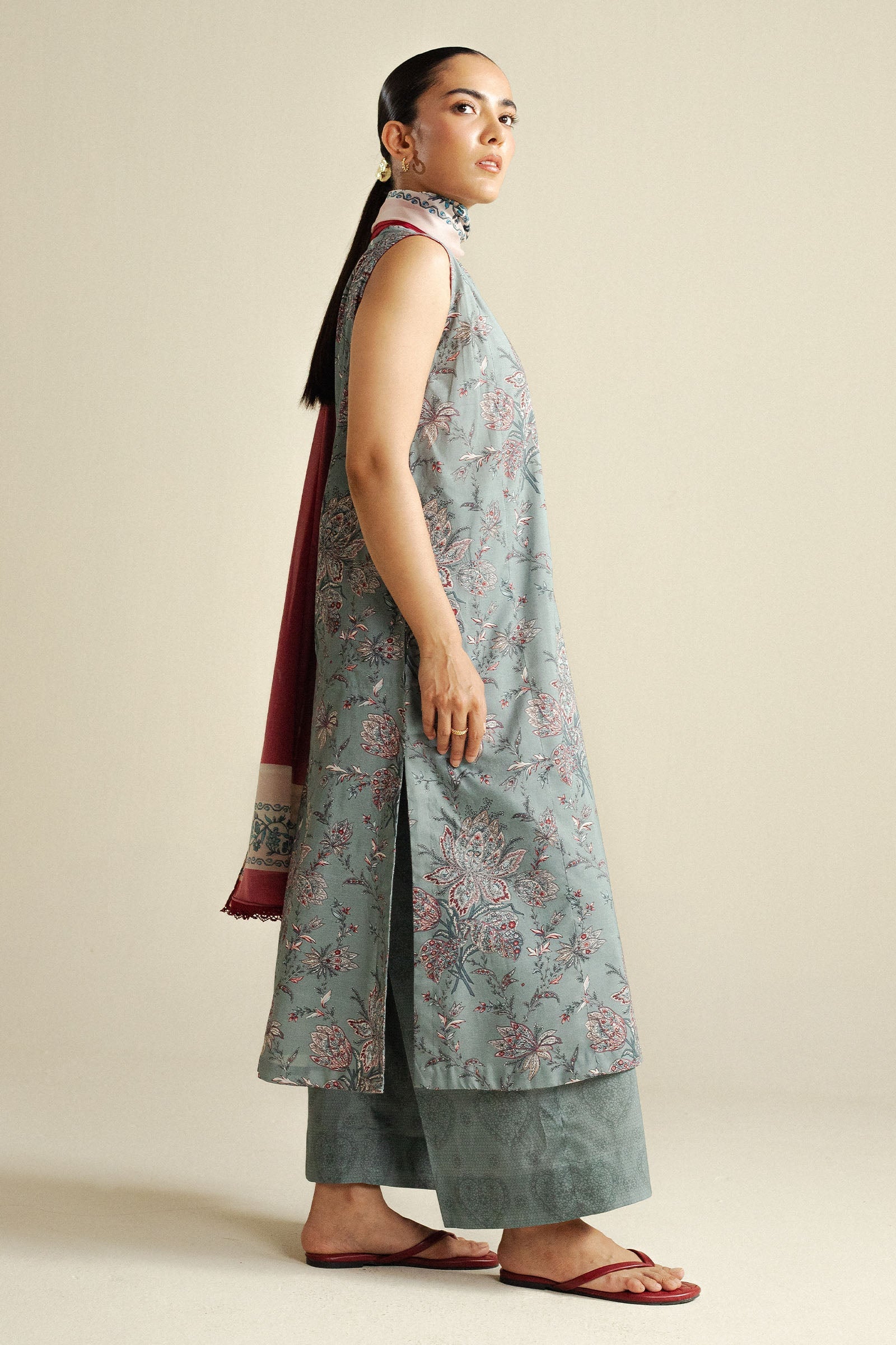 Zara Shahjahan | Daisy-8A | COCO Prints '25  Drop - Four