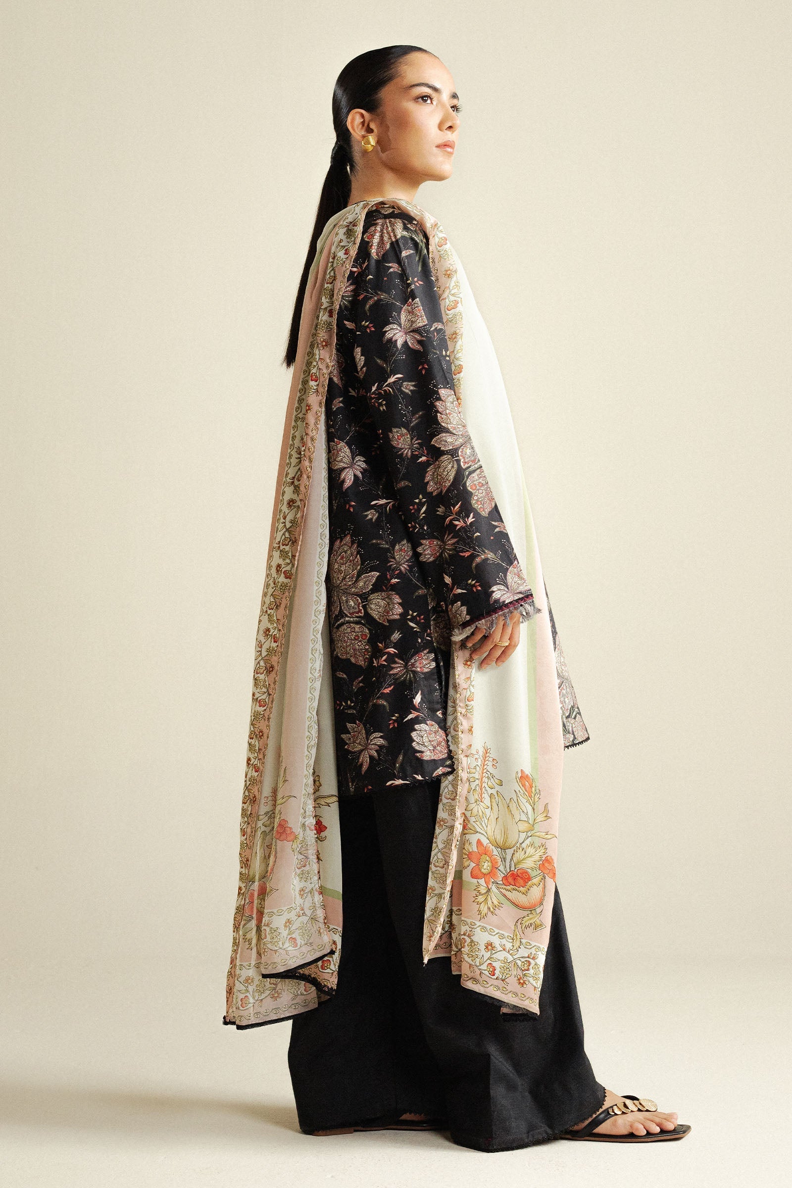 Zara Shahjahan | Daisy-8B | COCO Prints '25  Drop - Four
