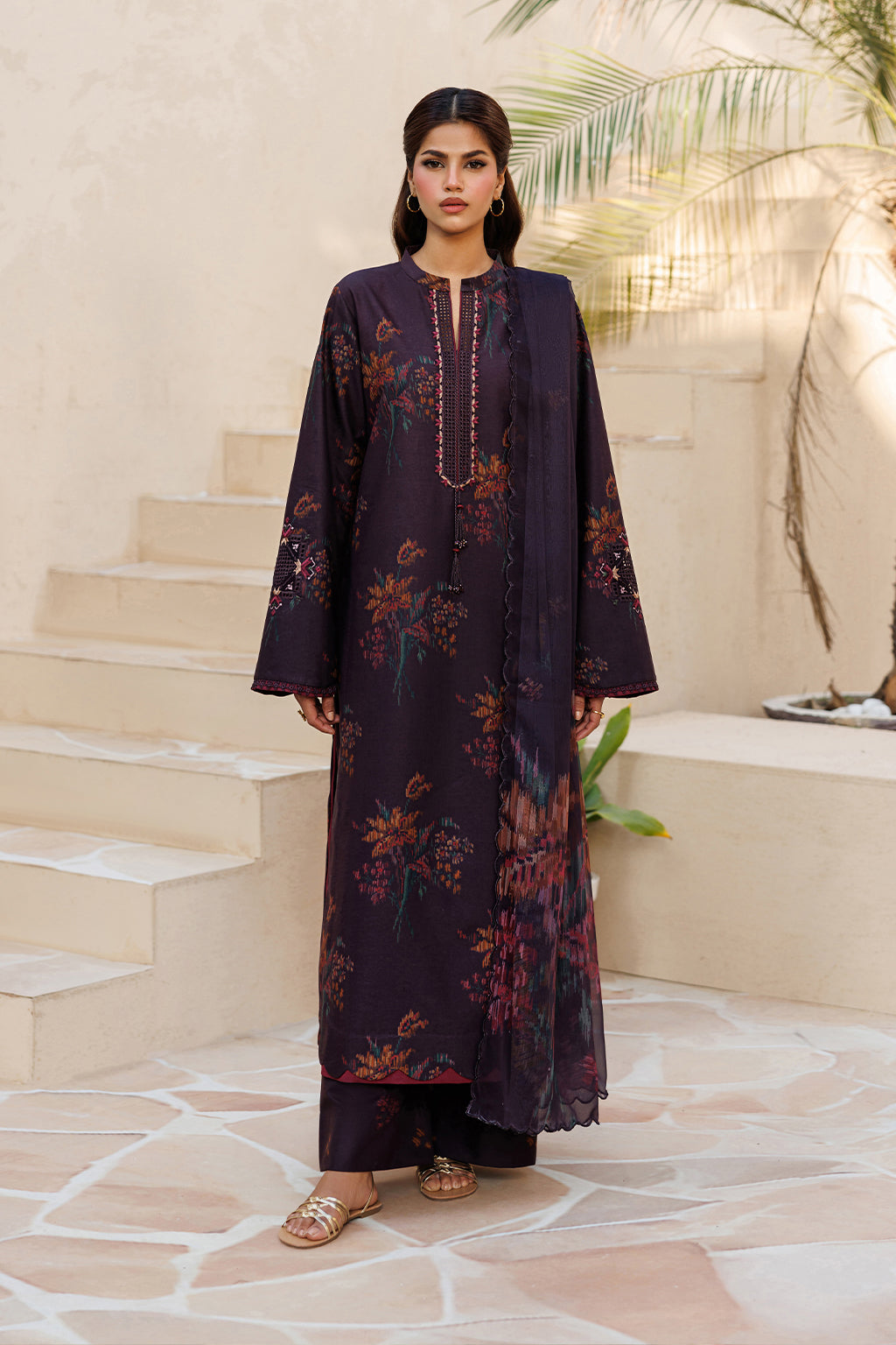 Iznik Printed Lawn '26 | UE-664 Printed Lawn