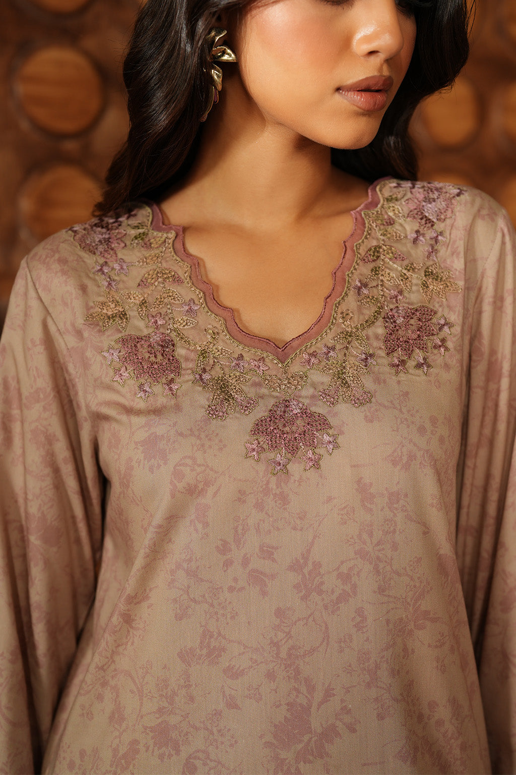 IPF-09 Embroidered Printed Linen