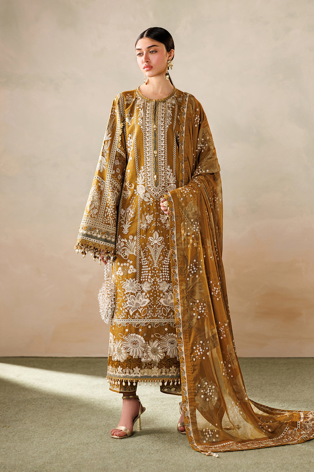 BAROQUE EID LAWN '26 | EMBROIDERED LAWN EL26-D07 UNSTITCHED