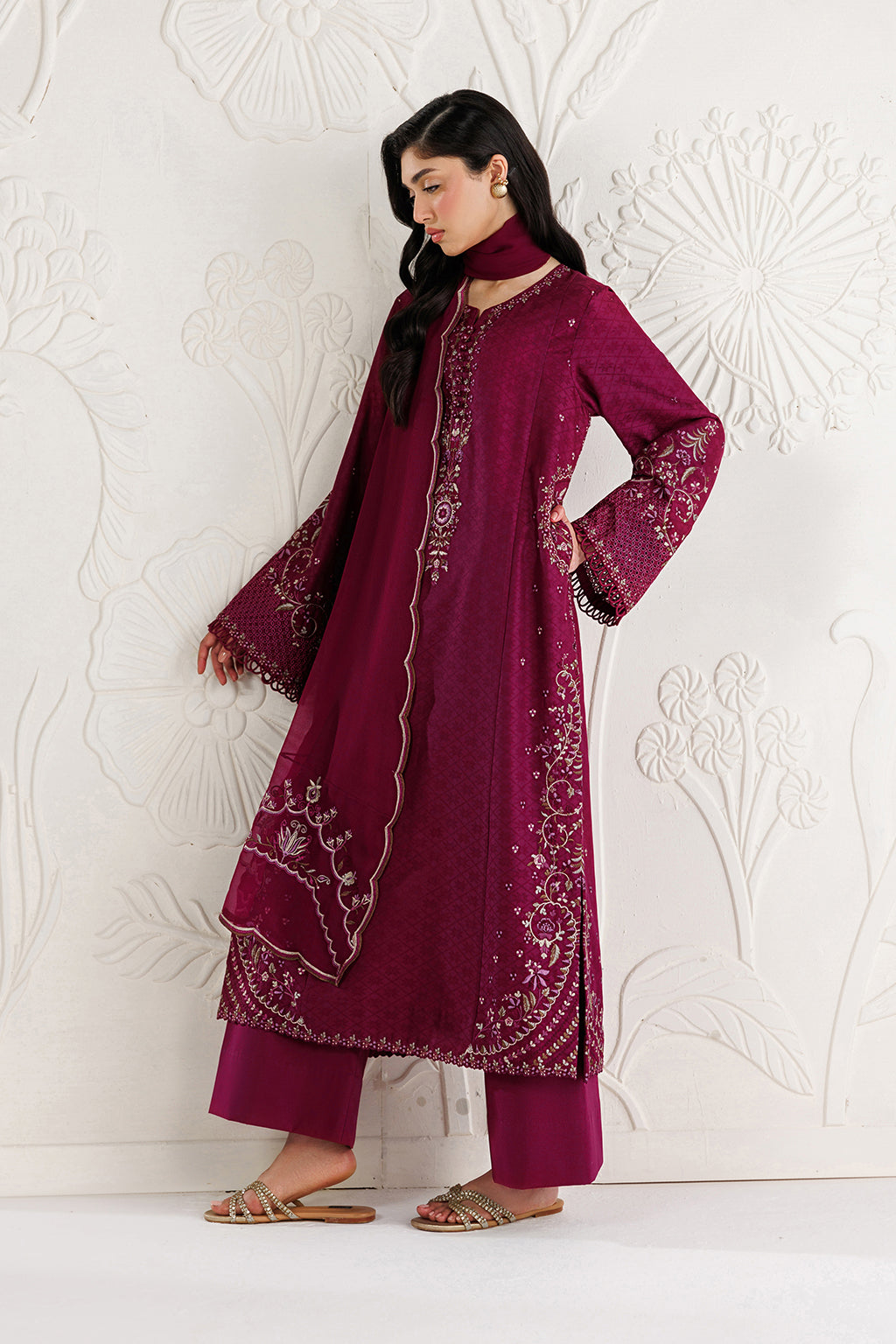 Iznik Lawn ’26 | UE-684 Embroidered Lawn