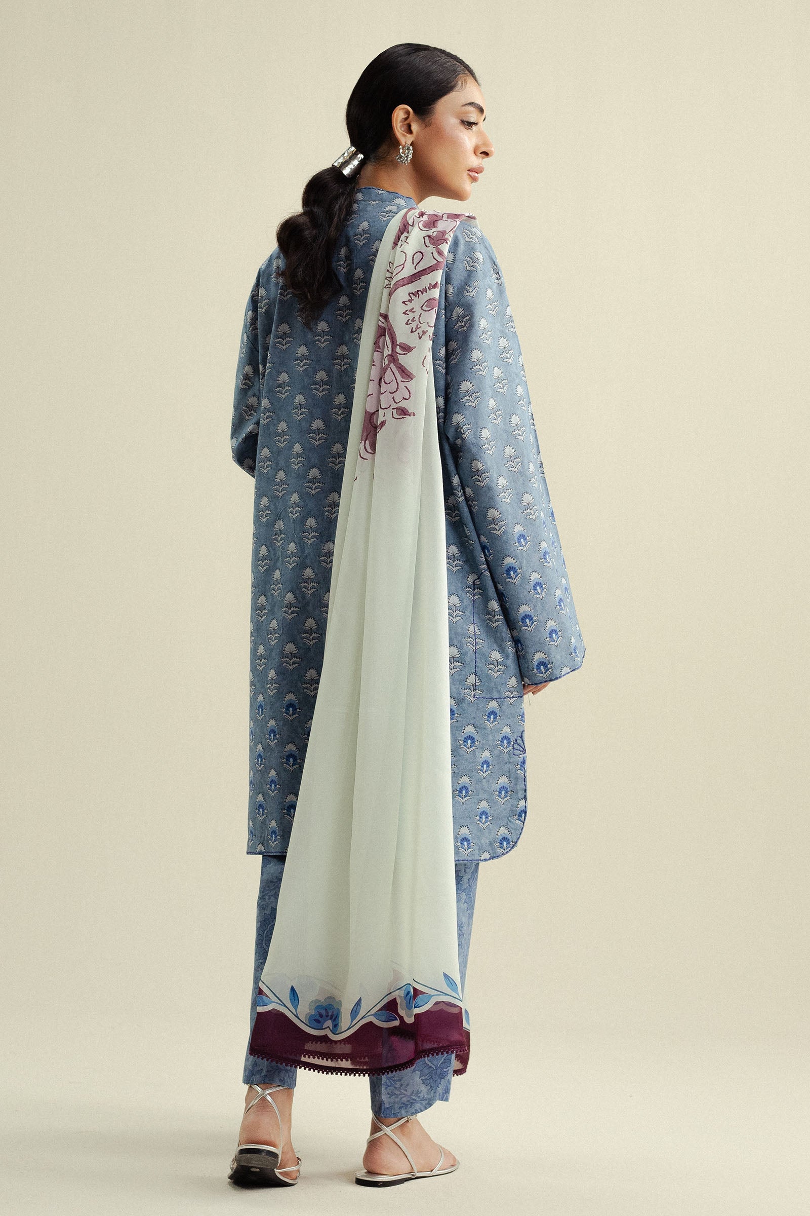 Zara Shahjahan | Willow-10B | COCO Prints '25  Drop