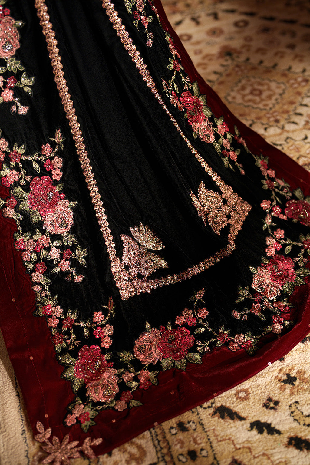 Iznik winter velvet collection 2025