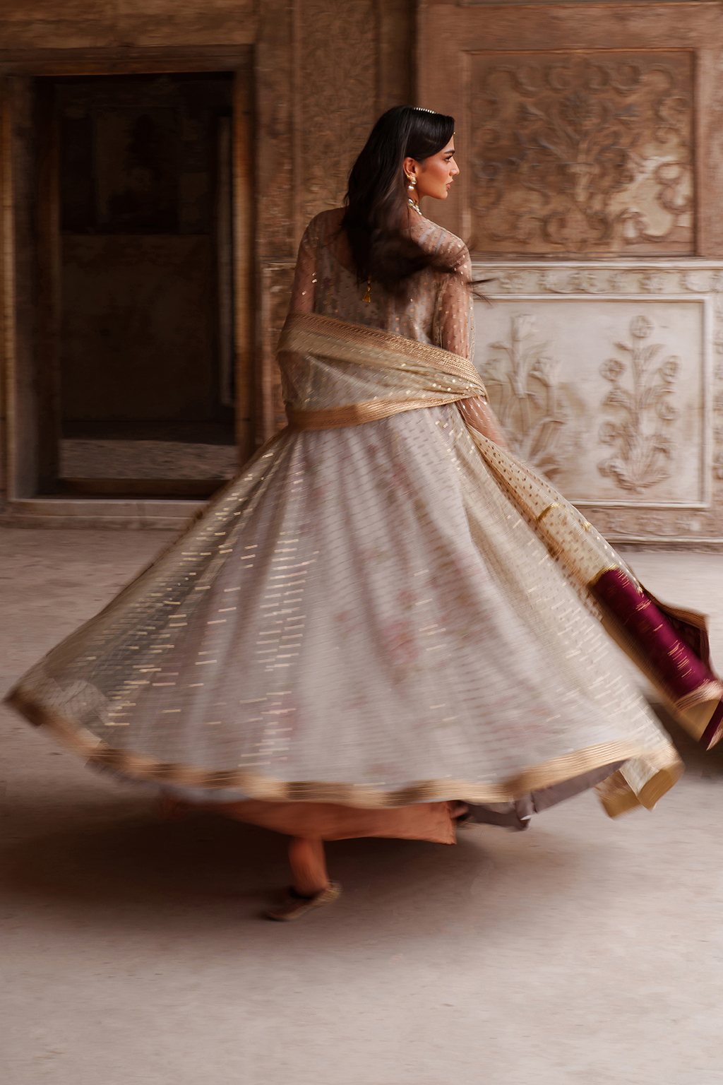 Iznik | Printed Formal | UE-548 Embroidered Net