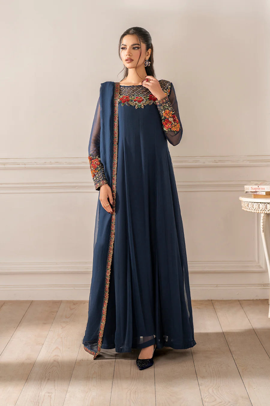 Iznik | Luxury Formal | UE-412 Embroidered Chiffon