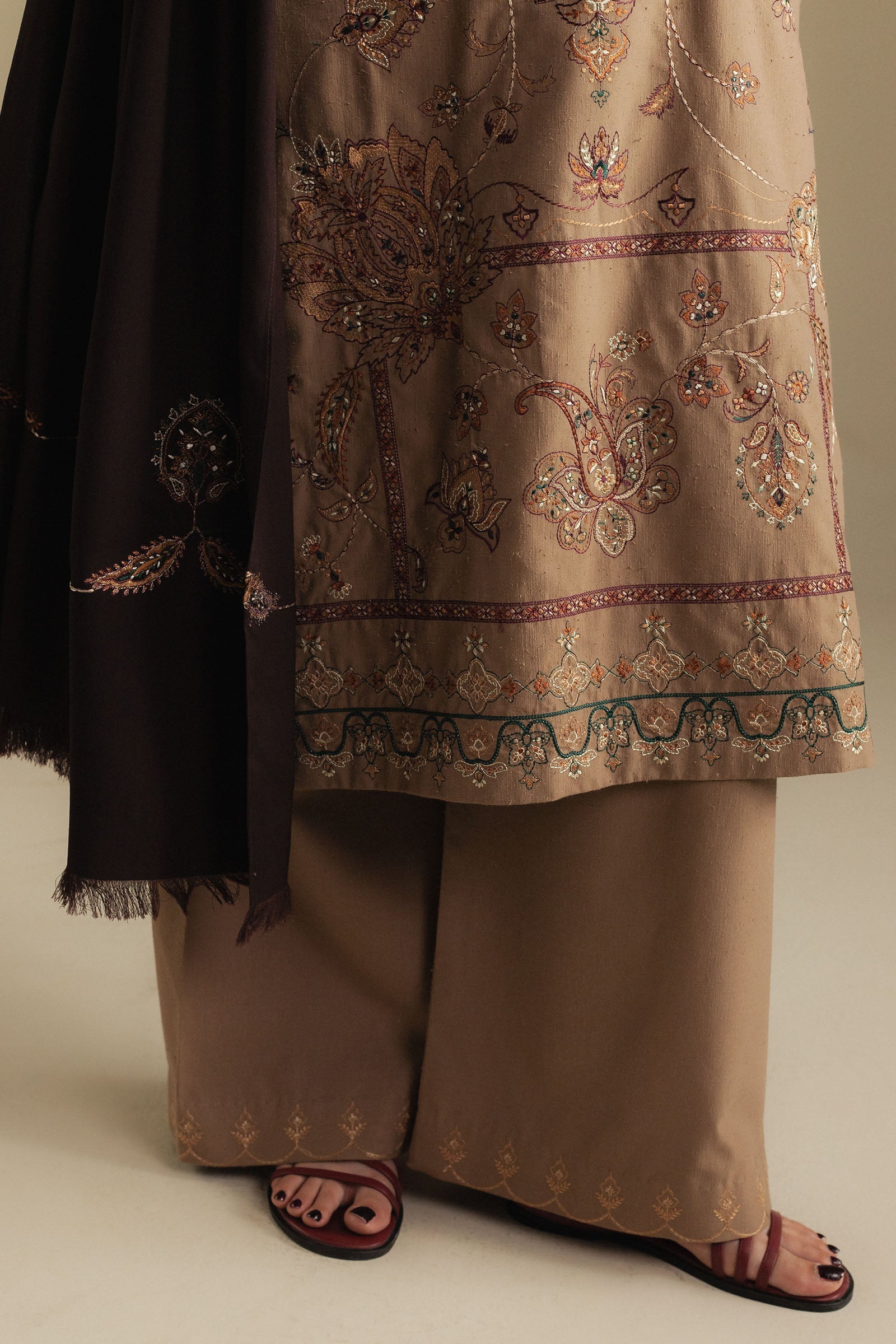 Zara Shahjahan |Bloom-6B | COCO WINTER / Unstitched /2025