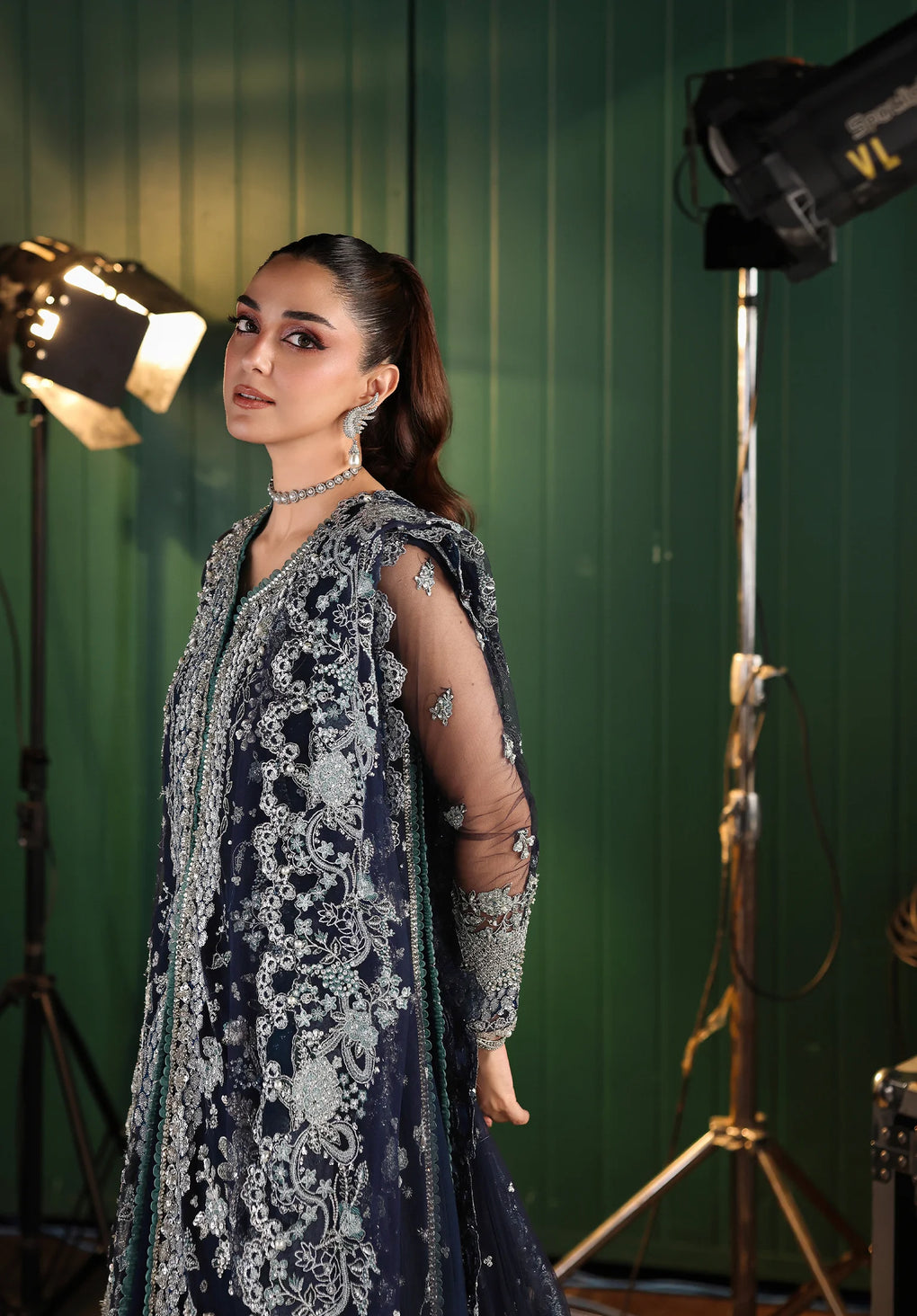 Elaf | ESH-06 SKYFALL | STARDOM FORMAL HANDWORK