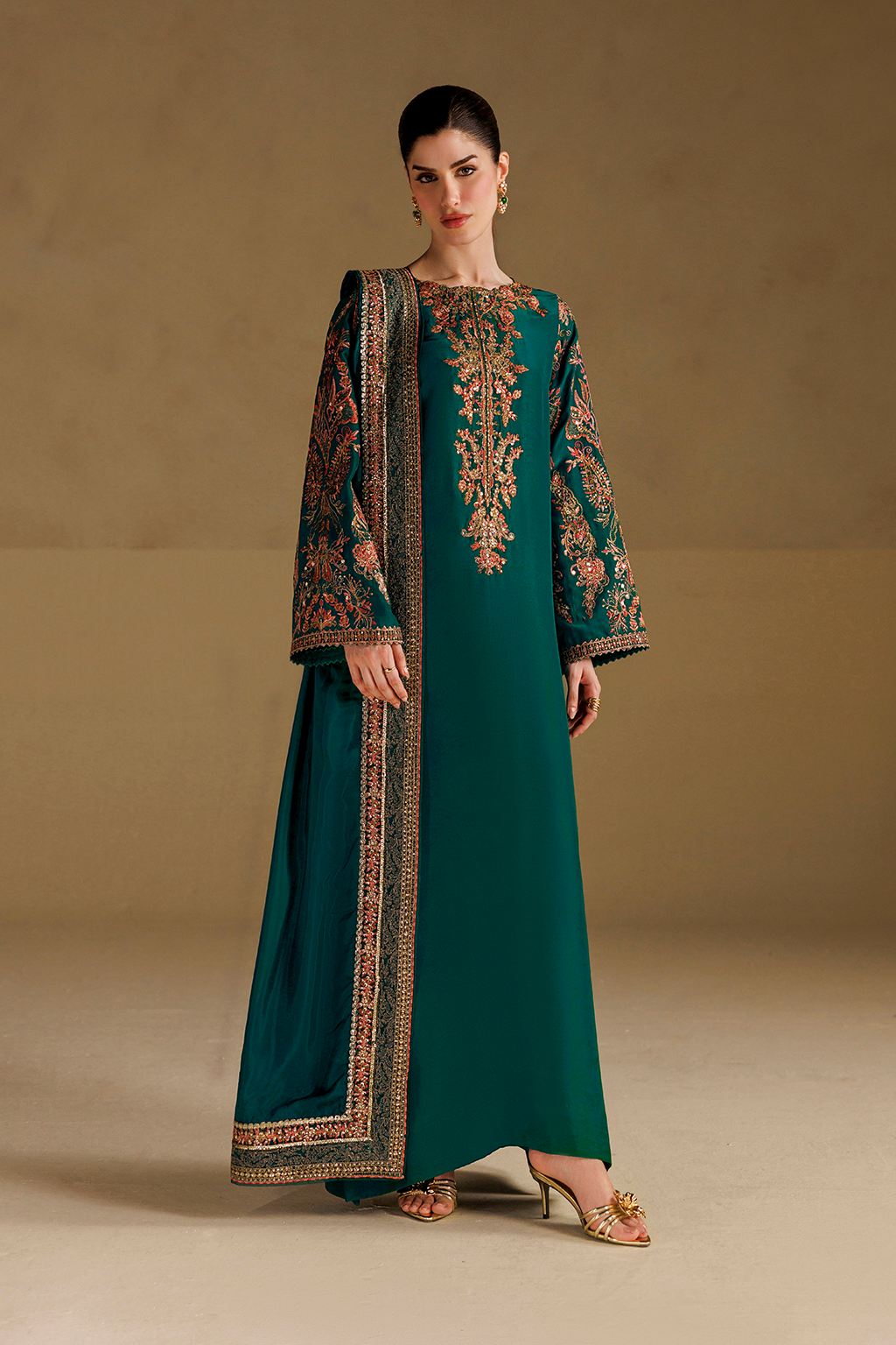 Iznik Formals | UE-738 Dyed Pure Ramen Silk