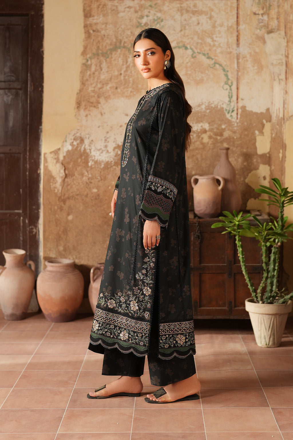 IPF-06 Embroidered Printed Linen