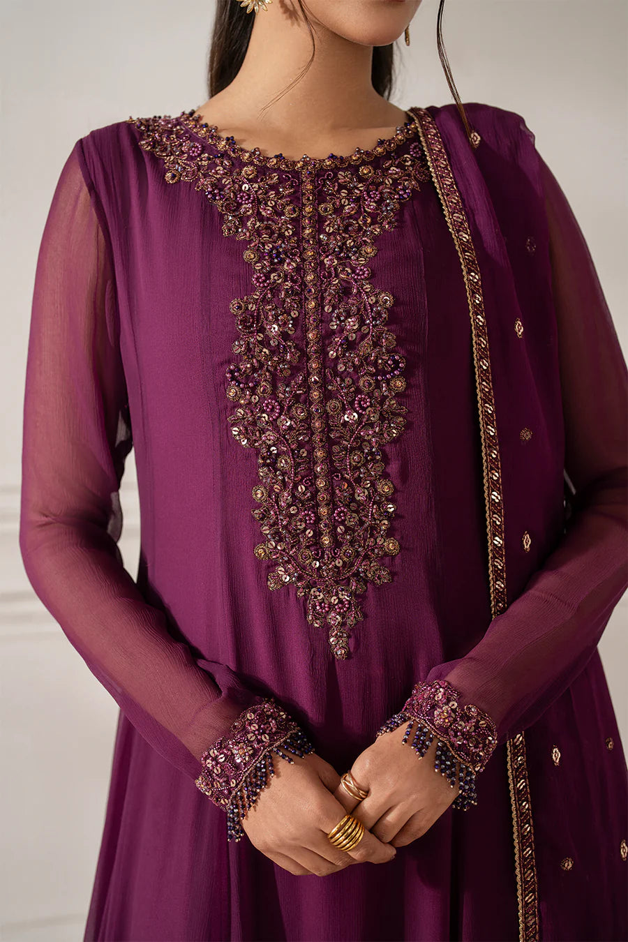 Iznik | Luxury Formal | UE-480 Embroidered Chiffon